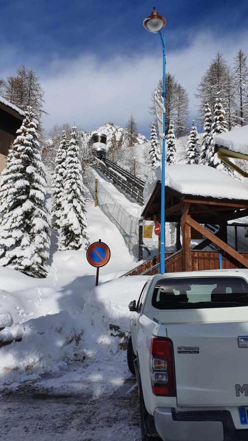 Front De Neige Isola 2000 Exterior foto