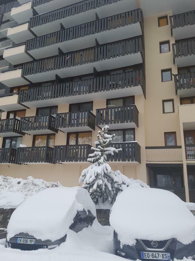 Front De Neige Isola 2000 Exterior foto